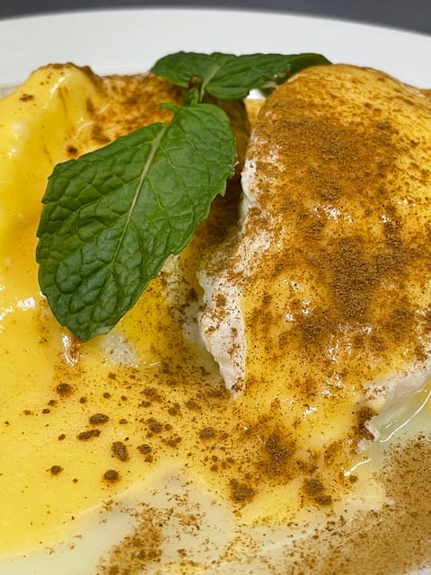 Lisbon: Traditional Portuguese Cooking Class - Where you meet: stairs, chefs’ shop, and finding the top floor