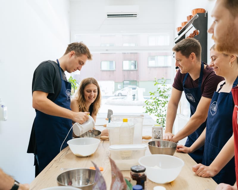 Ljubljana: Traditional Slovenian štrukelj Cooking Class - Drinks and snacks: more than “a little something” before dinner
