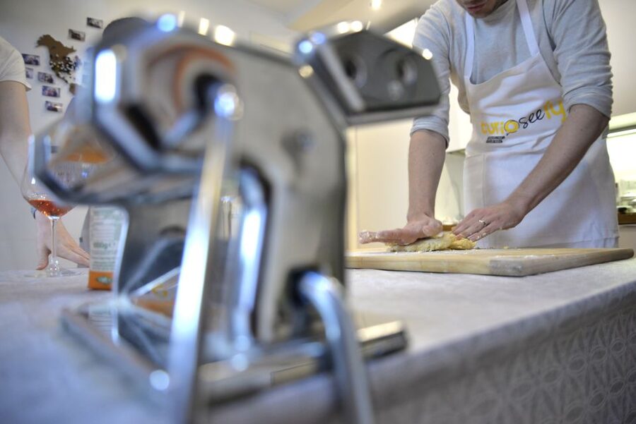 Lucca: Pasta Cooking Class with a Local Chef - Key things to look forward to