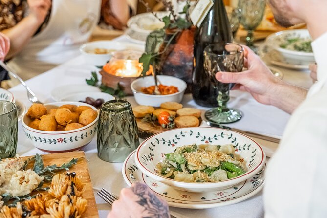 Lucca Walking Tour & Traditional Cooking Class with Wine - Price and Logistics: Is $118.82 Worth It?