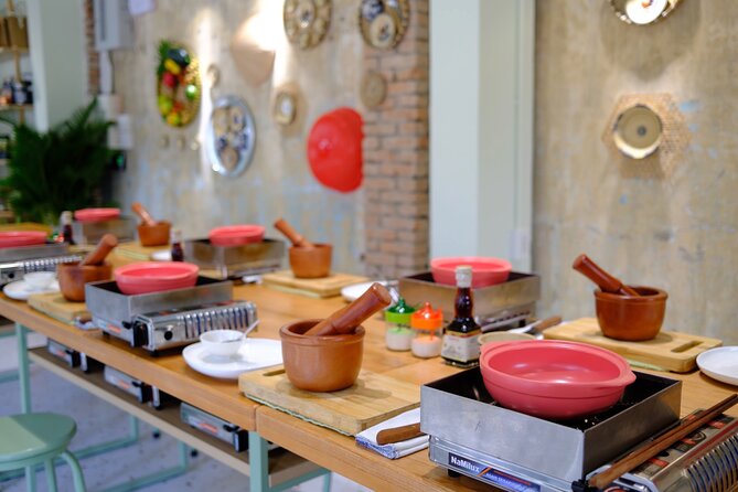 M.O.M Cooking Class in Saigon - M.O.M Studio: Hands-On Cooking That Feels Clear and Friendly