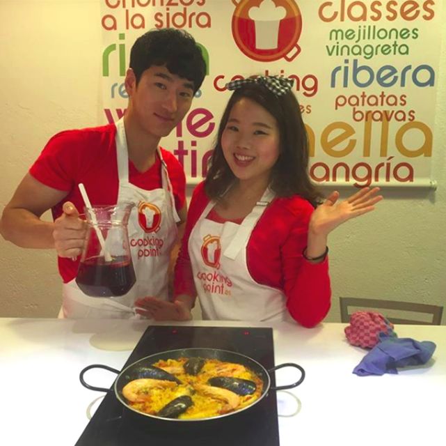 Madrid: Half-Day Spanish Cooking Class - Sangria and the shared table: why the meal part matters