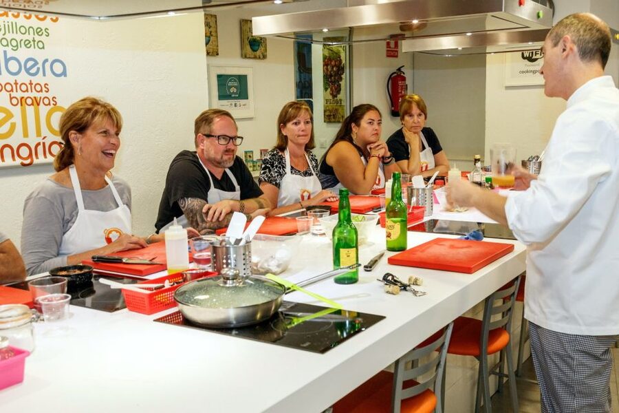 Madrid: Half-Day Spanish Cooking Class - Who should book this Spanish cooking class in Madrid?