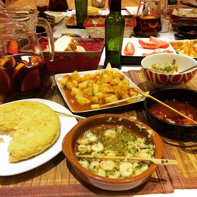 Madrid: Half-Day Spanish Cooking Class - The market stop that changes how you cook paella