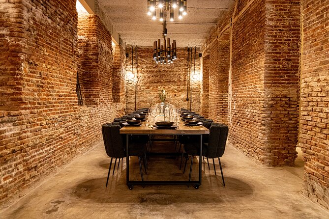 Madrid Spanish Omelet Cooking Class and Bottomless Wine brunch - Salsa brava and potatoes: learning a sauce, not just a topping