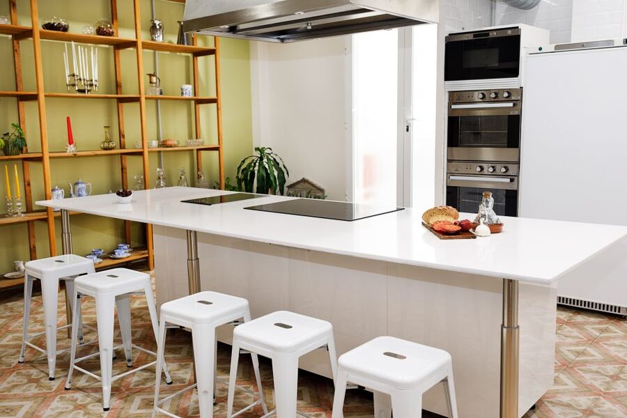 Madrid: Tapas & Paella Cooking Class with Expert Chef - What this class teaches you beyond the dishes