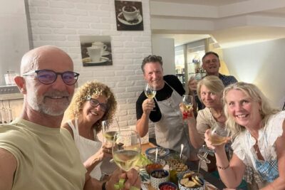 Make pasta, drink wine. Cooking class with transported included! - Orecchiette in Lecce style: how fresh dough becomes the iconic “little ear”