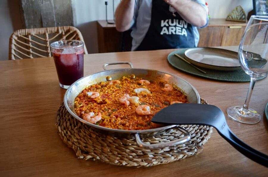 Malaga: Authentic Paella Cooking Class with Sangría - Why the Atarazanas Market Makes This Paella Class Better