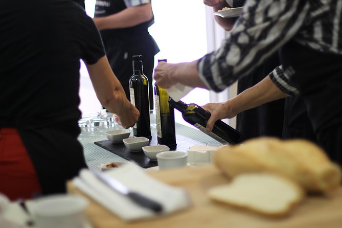 Malaga Tapas Cooking Class - Duration, pacing, and group size: what the timetable means for you