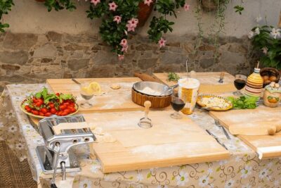 Marì Cooking Class in a Family Farm with Amalfi Coast view - Maria’s Farm House Vibe: Tenuta Oro Verde and the Family Feel
