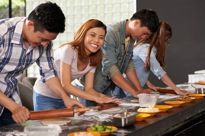 Market Food Tour in Florence + 4 courses lunch Cooking Class - Price and logistics: Is $88.76 worth it?