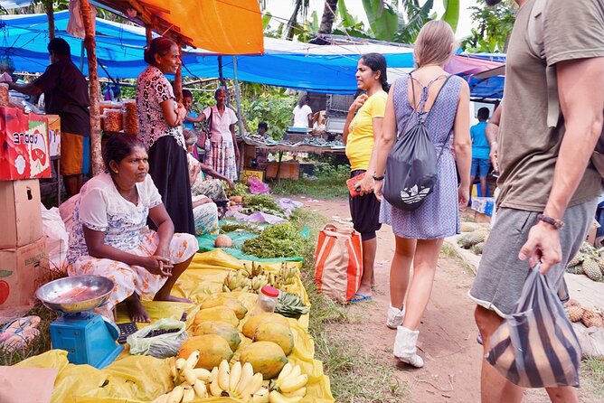 Market Tour and Cooking Class from Colombo - Breadfruit curry and your main: fish or meat options