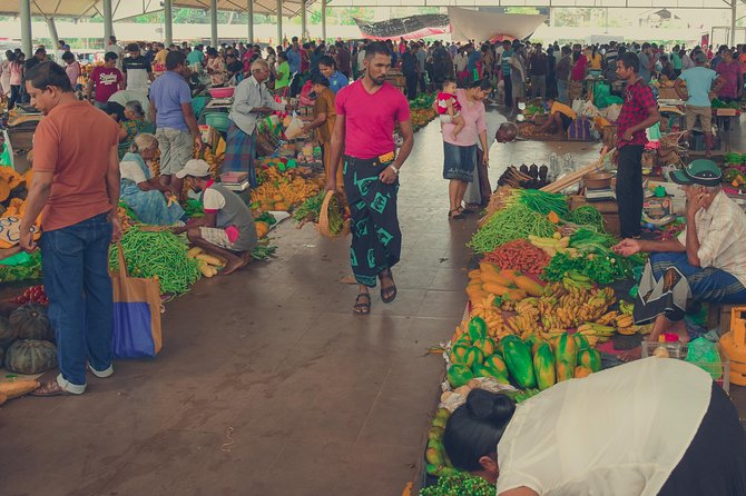 Market Tour and Hands-On Cooking Class Colombo - Sri Lankan dining etiquette: manners that change how you eat