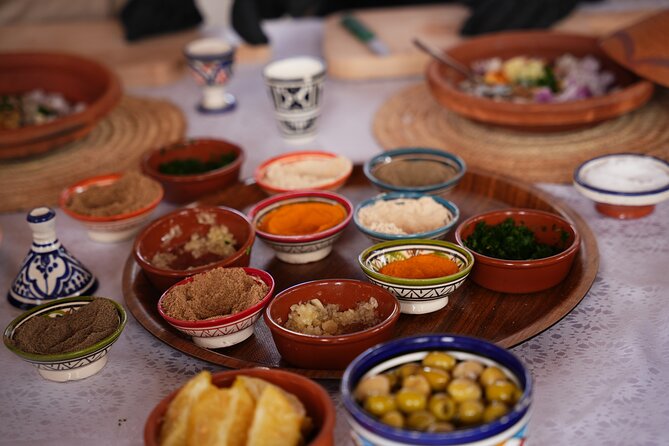 Marrakech Nelia Cooking Class - Courtyard lunch and the tastings that close the loop