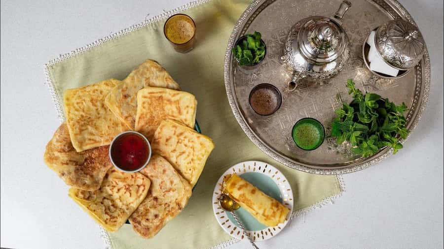 Marrakech: Traditional Moroccan Crepes & Bread Cooking Class - Language and support: how to make the class work for you