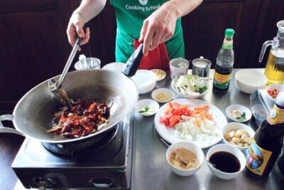 May Kaidee Thai Cooking Class at Bangkok with Pickup - The instructor experience: Jenny and the vegan/vegetarian twist