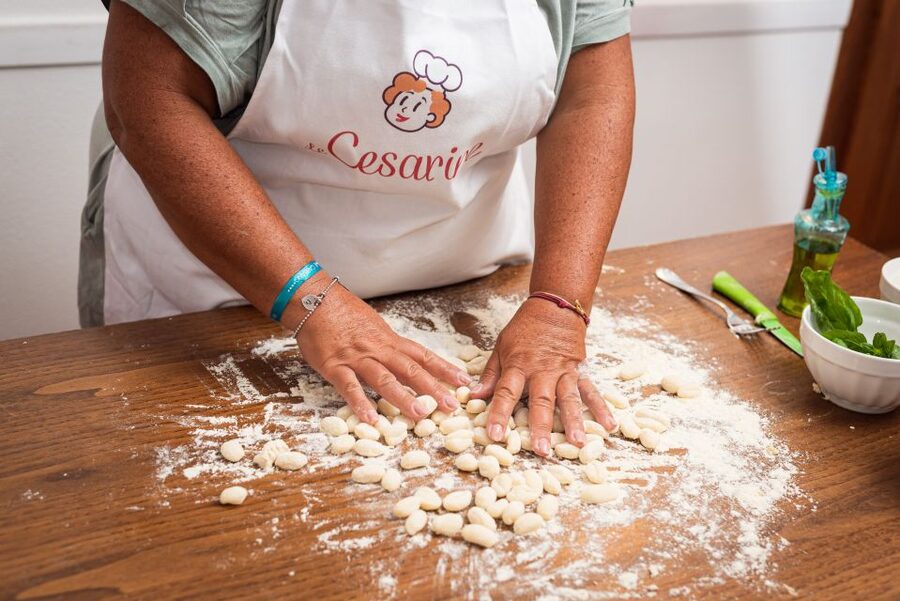 Messina: Pasta & Tiramisu Cooking Class at a Local's Home - Key highlights at a glance