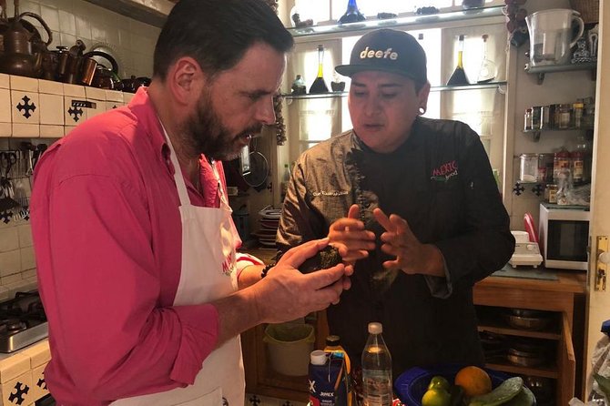 Mexican Cooking Class & Cocktails in Mexico City - Cocktails with Mexican spirits: learning the pairing, not just the recipe