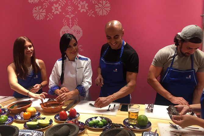 Mexican Street Tacos Hands-on Cooking Class and Market Tour - Aura Cocina Mexicana: a kitchen lesson that stays taco-specific