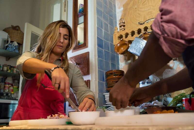 Mexico City: Mexican Cooking Class - Moles and tamales without the mystery