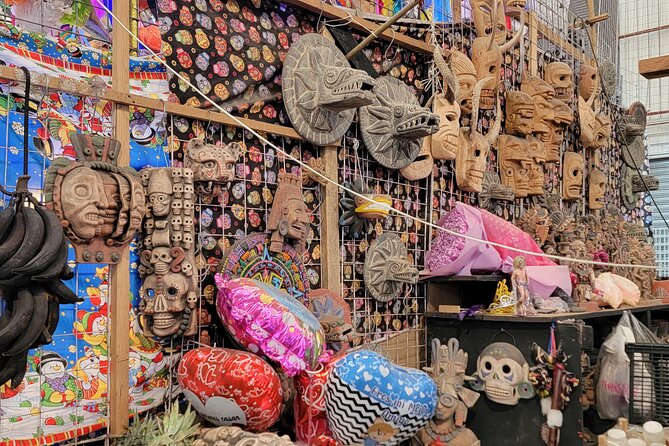 Mexico City Vegan & Veggie Market Explorer plus Cooking Lesson - Mercado de Jamaica: the flower market that powers the food lesson