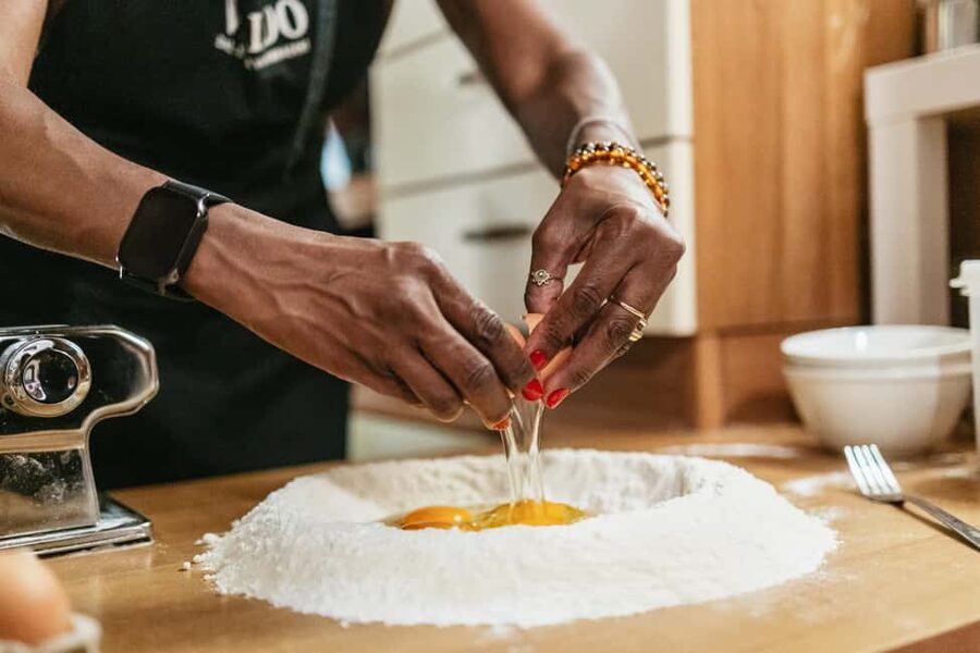 Milan: Pasta & Tiramisu Cooking Class with Premium Products - Family-Style Meal and Wine: The Ending That Makes It Worth It