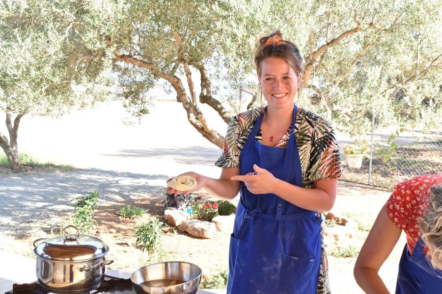 Moires: Cooking Class and Olive Oil Tasting at a Family Farm - Your 3-Course Meal: Hands-On Cretan Cooking, From Ingredients to Plating