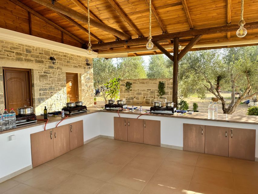 Moires: Cooking Class and Olive Oil Tasting at a Family Farm - Local Wine and Homemade Refreshments: Eating What You Made