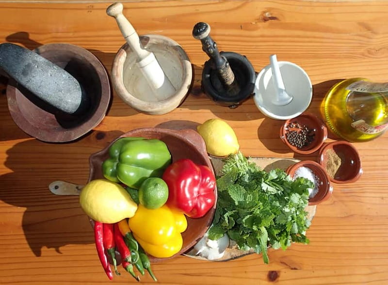 Mojo Workshop Cooking Class in Ancient Canarian Village - Chef Ave and the mortar-and-pestle method