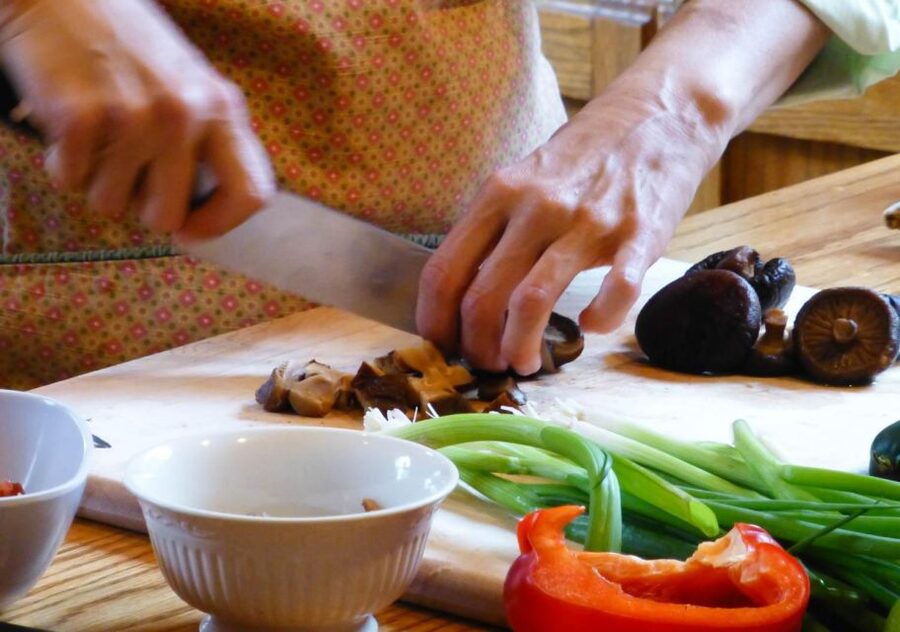 MoMo or Dal Bhat Cooking Class at Aama Kitchen in Pokhara - Key things to know before you cook