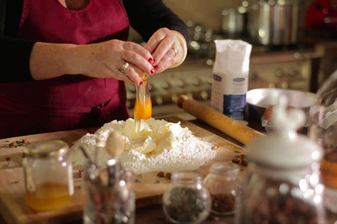 Montalcino Cooking Class and lunch with the local lady - Artemisia Viaggi meeting spot and your 10:00 start