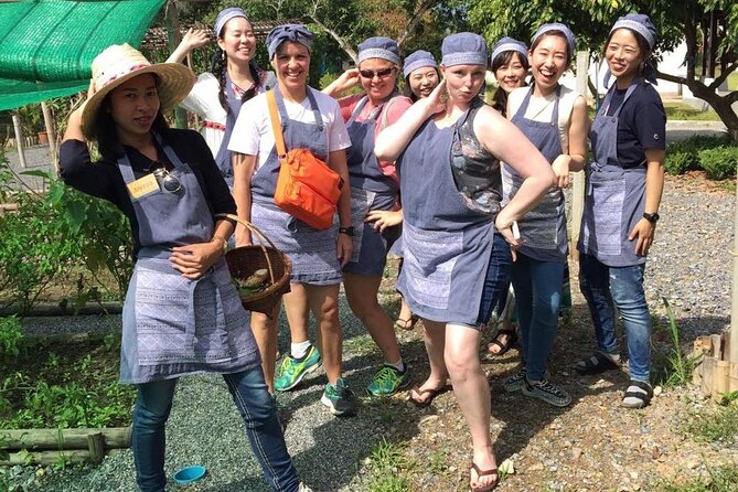 Morning Cooking Class in Traditional Pavilion with Beautiful Garden - Chiang Mai - What You’ll Cook: Soup, Stir-Fry, Curry, and Mango Sticky Rice