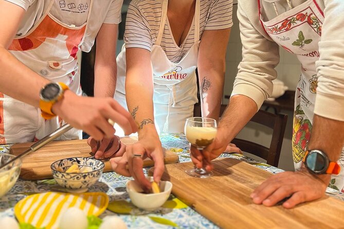 Mozzarella experience with private cooking class - Lunch on the terrace: what to expect after you cook