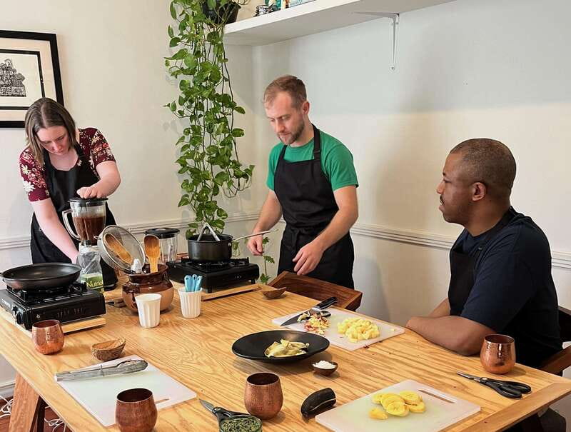 Muchos moles: Multi-variety mole cooking class and feast - Where the class happens: a State of Mexico home meal, not a factory