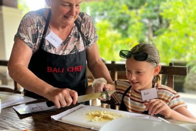 Mufu Rendang Cooking Class Kuta - In the Kitchen: Rendang, Ayam Betutu, and Sate Lilit
