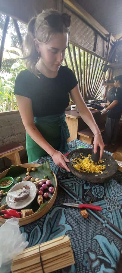 Munduk Balinese Cooking Class lunch/Dinner at a Local Home - Why a Munduk local-home meal is different from a typical cooking class