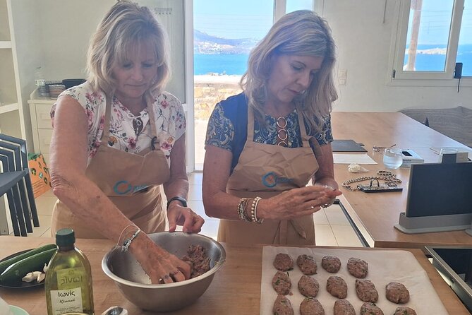 Mykonos Cooking Class Experience for Cruise Travelers - Meet George and Francesca: How the Class Is Run