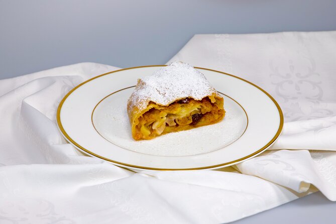 Nabiel's Vienna Cooking Class - Food + Drinks: More Than a Cooking Lesson