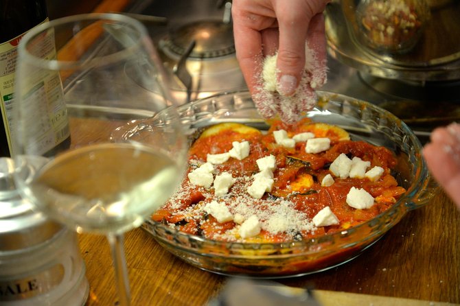 Naples Hands-on Cooking Class: Gnocchi, Ravioli, Tiramisu & Wine - The Gnocchi Part: Potatoes, Texture, and Neapolitan Ragu