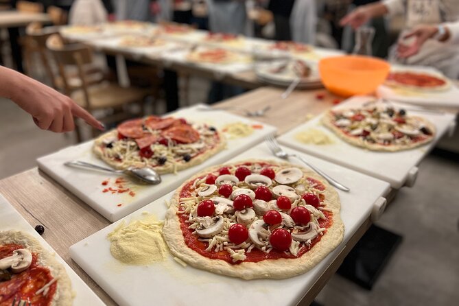 Naples Pizza Cooking Class in Local Restaurant - Price and Value: Is $83.08 Fair for Naples?