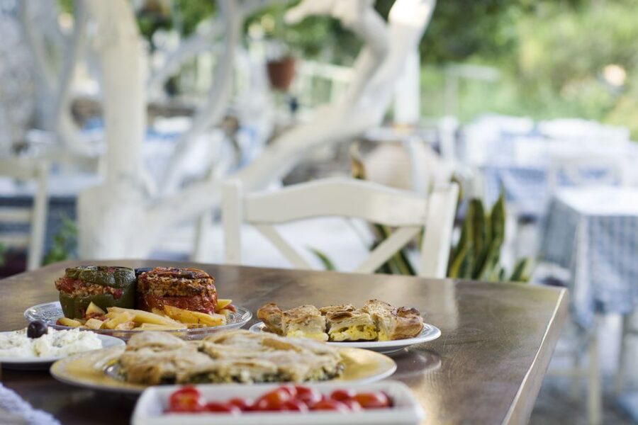 Naxos: Half-Day Cooking Class at Basiliko Family Tavern - The 4-Hour Flow: From Garden Tour to Dinner You Built