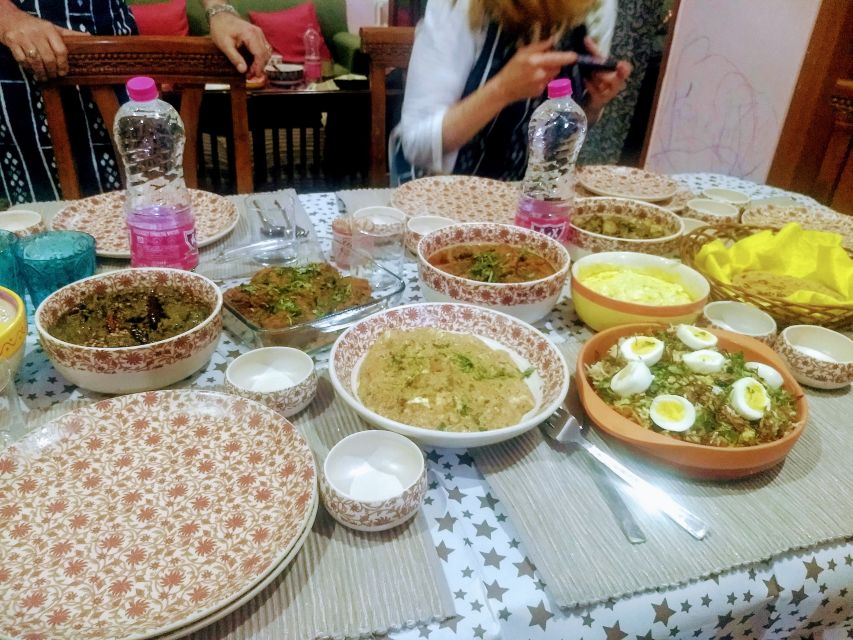 New Delhi: Full-Day Cooking Class learn 8 dishes with Locals - Dinner You Choose: Non-Veg Curry, Kebabs, Breads, and Biryani