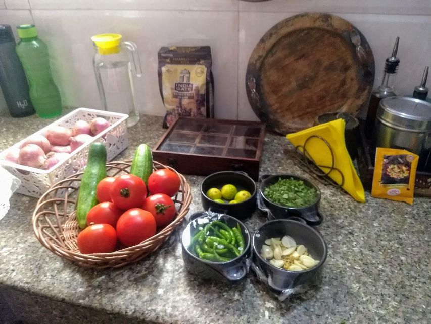New Delhi: Full-Day Cooking Class learn 8 dishes with Locals - Getting There and Practical Notes: Stairs, No Pickup, and Food Sensitivities