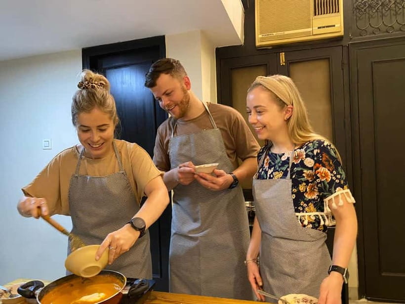 New Delhi: Indian Cooking Class in a Local Home - The Menu You’ll Cook: Curry, Rice, Breads, and Dessert