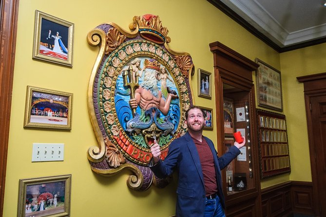 New Orleans Cooking Class and Cocktail Walking Tour - The French Quarter cocktail walking tour: how the stories connect