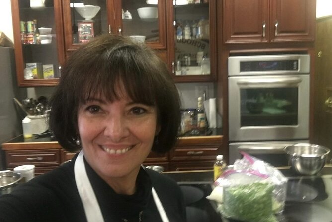 New Orleans Small-Group Food Walking Tour and Cooking Class - Guide energy and how it affects your day
