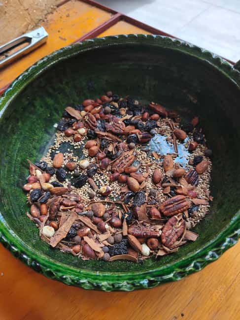 Oaxaca: Traditional Oaxacan Cooking Class - Your Oaxacan breakfast station: tortillas, memelitas, tetelas, empanadas