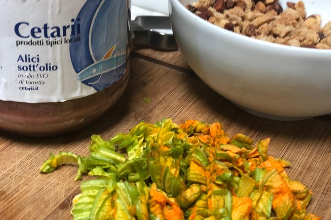 Organic cooking class with a sommelier in an Olive and wine farm - Quick hits before you go