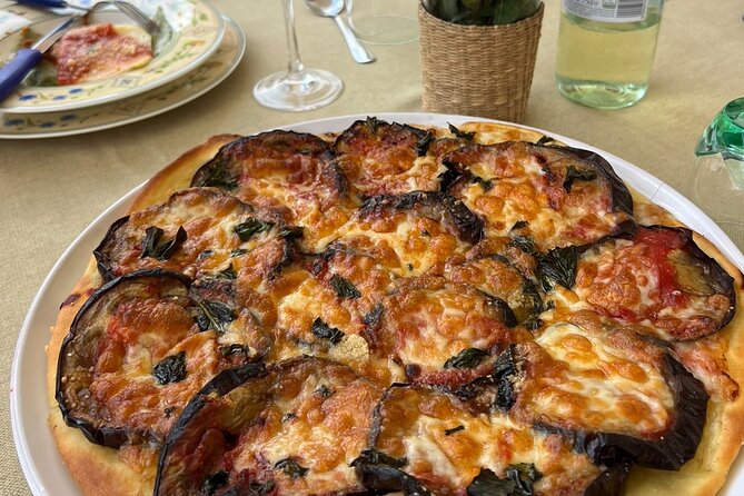 Ortigia market tour and traditional cooking lesson - Burgio Salumeria: what you learn while you taste