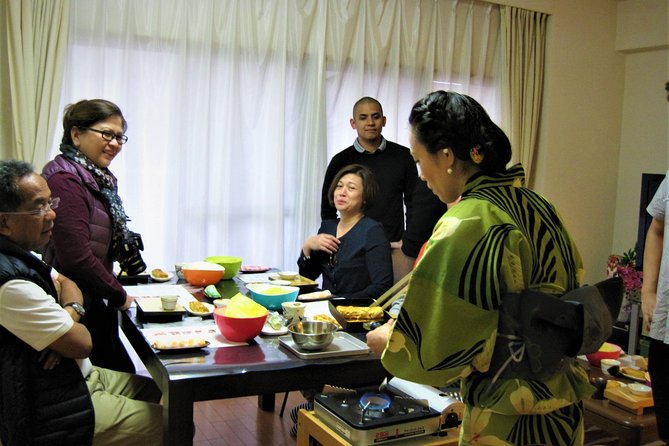 Osaka Cooking Class: Okonomiyaki &Japanese cuisines experience - Meet Yayo in a Local Home Kitchen (Not a Warehouse Classroom)